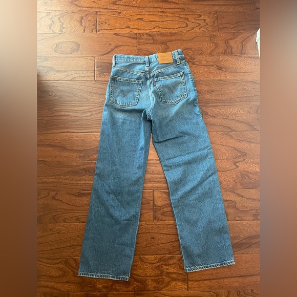 Levi’s Ribcage Straight Size 24 - Picture 2 of 7